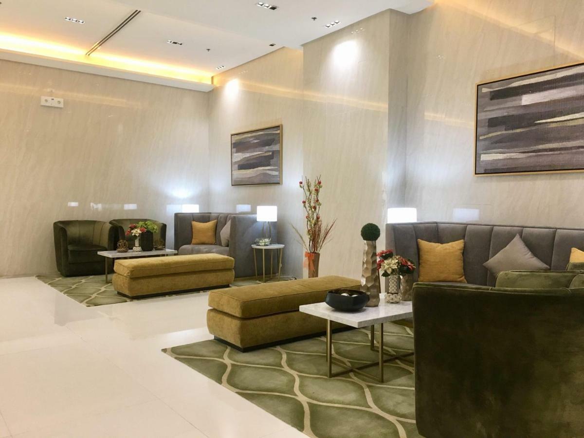 101 Newport Condo C2 Манила Экстерьер фото